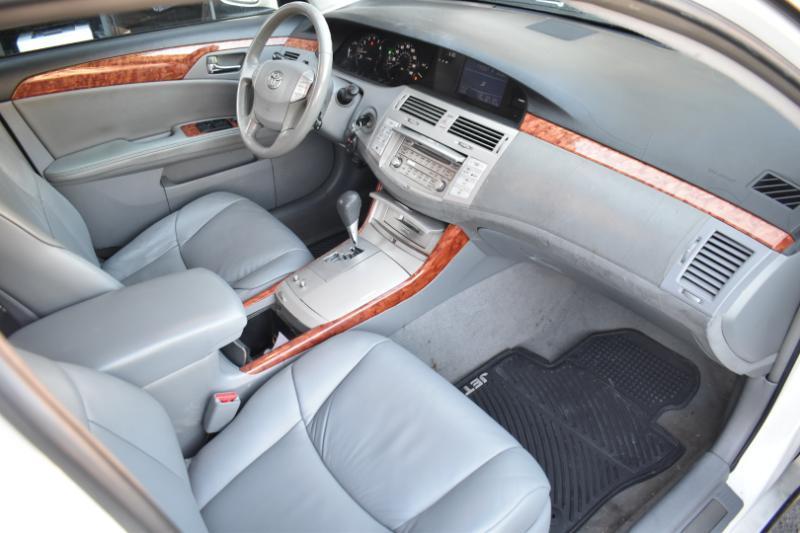 Toyota Avalon XLS 2007