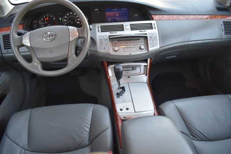 Toyota Avalon XLS 2007