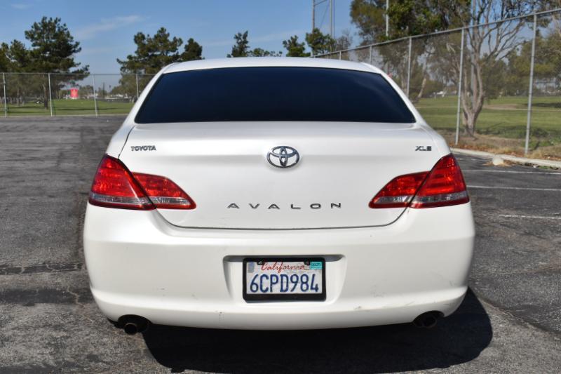 Toyota Avalon XLS 2007