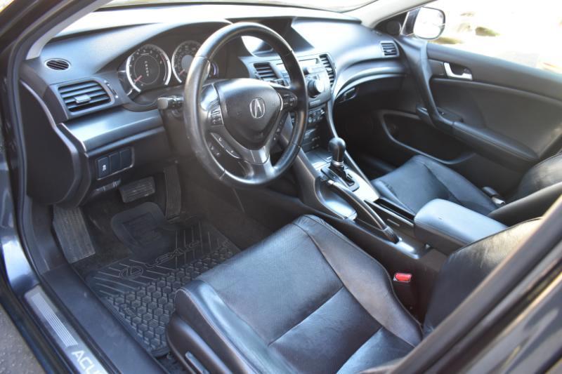 Acura TSX  2012