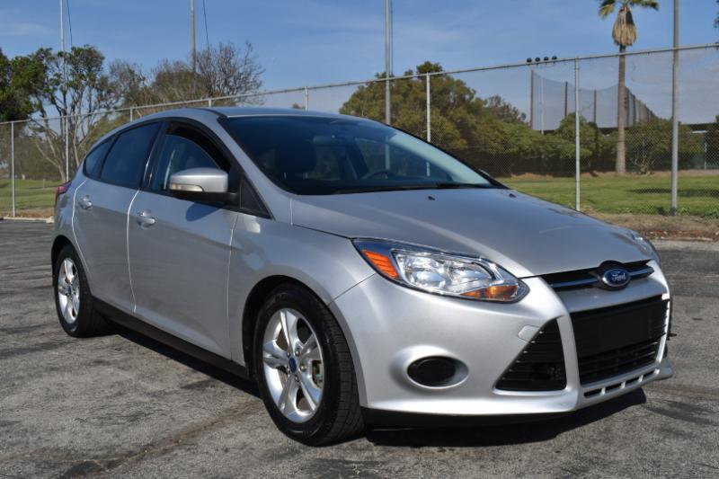 Ford Focus SE Hatch 2013