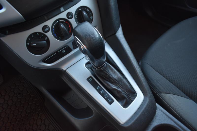 Ford Focus SE Hatch 2013