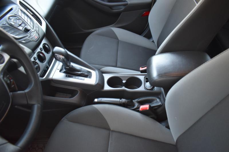 Ford Focus SE Hatch 2013