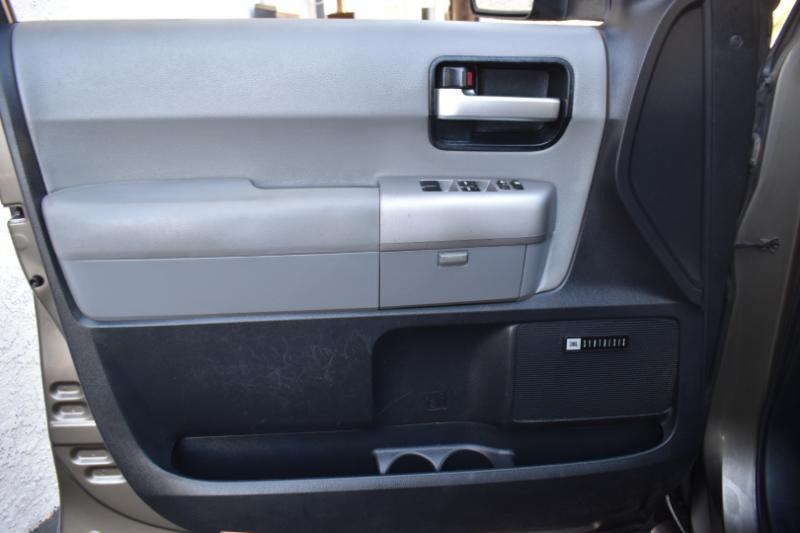 Toyota Sequoia Limited 2WD 2008