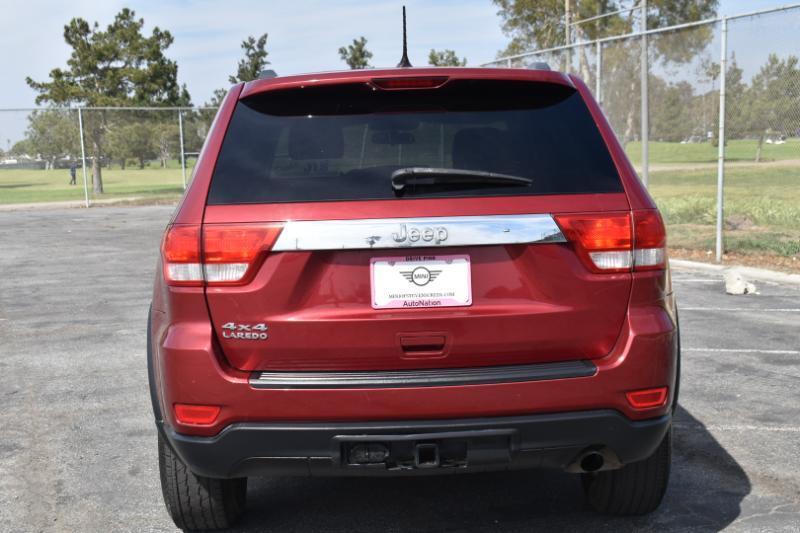 Jeep Grand Cherokee Laredo 4WD 2013