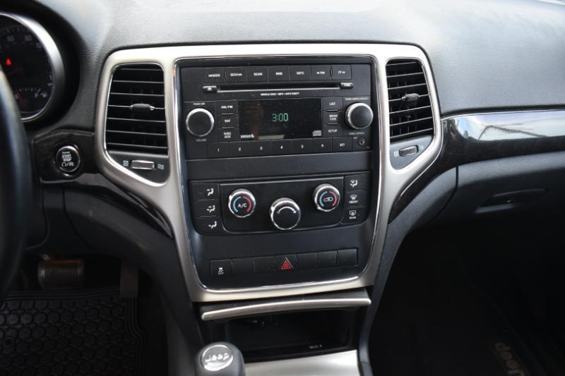 Jeep Grand Cherokee Laredo 4WD 2013