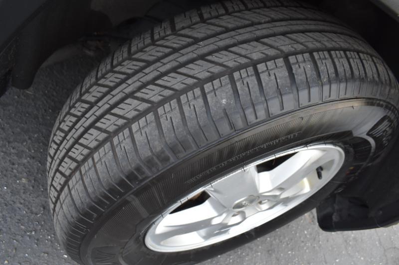 Jeep Grand Cherokee Laredo 4WD 2013