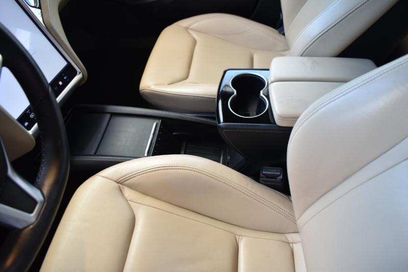 Tesla Model S 70D 2015