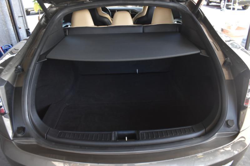 Tesla Model S 70D 2015