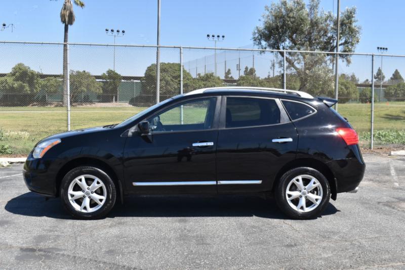 Nissan Rogue S AWD 2011