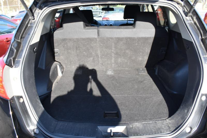 Nissan Rogue S AWD 2011