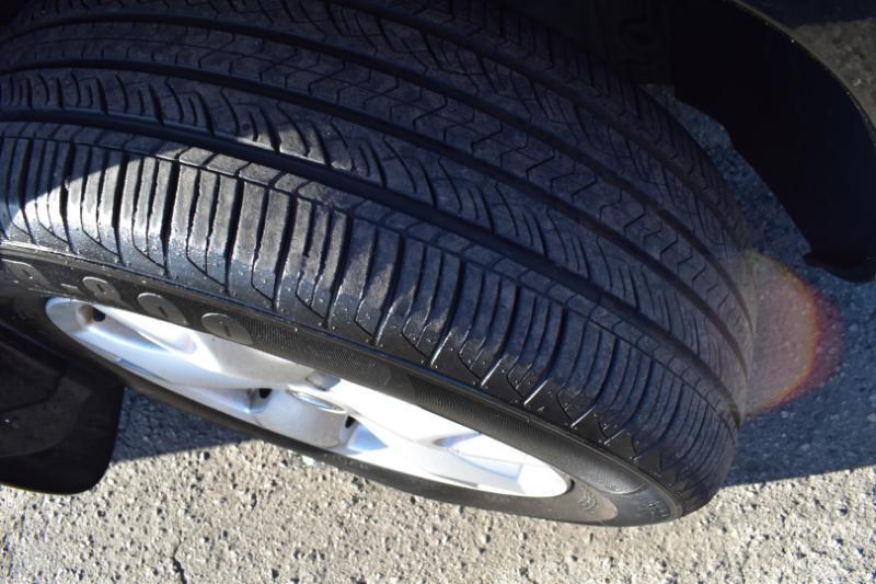 Nissan Rogue S AWD 2011