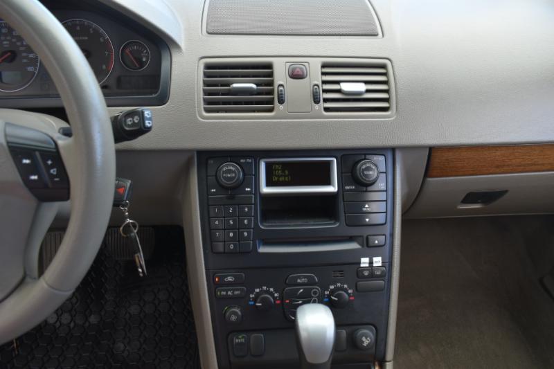 Volvo XC90 2.5T 2005