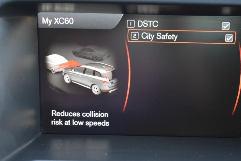 Volvo XC60 4dr 3.2L Premier 2015