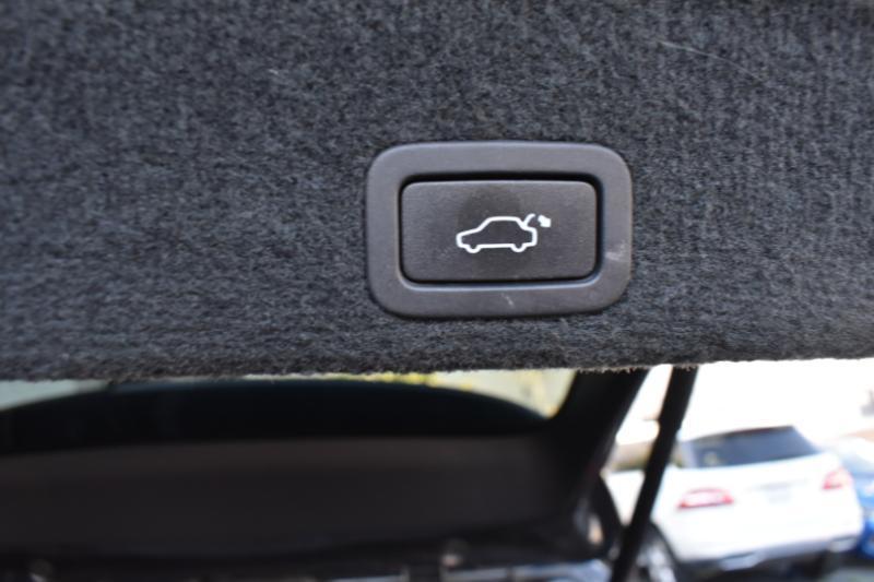 Volvo XC60 4dr 3.2L Premier 2015