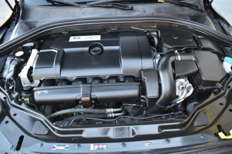 Volvo XC60 4dr 3.2L Premier 2015