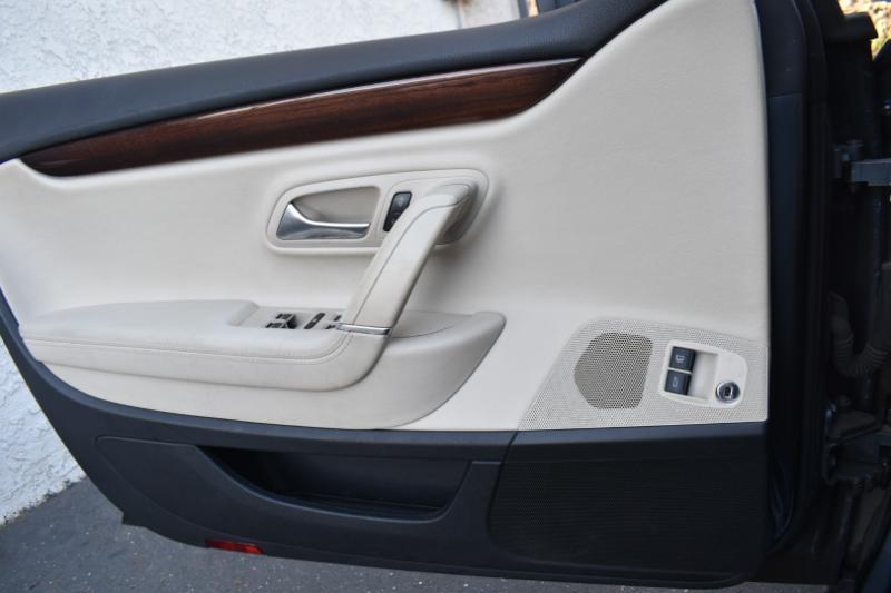 Volkswagen CC Lux 2012