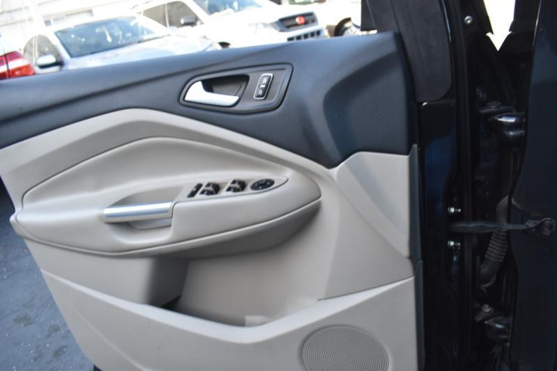 Ford Escape SE FWD 2013