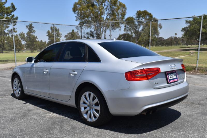 Audi A4 2.0T Sedan quattro Tiptronic 2013