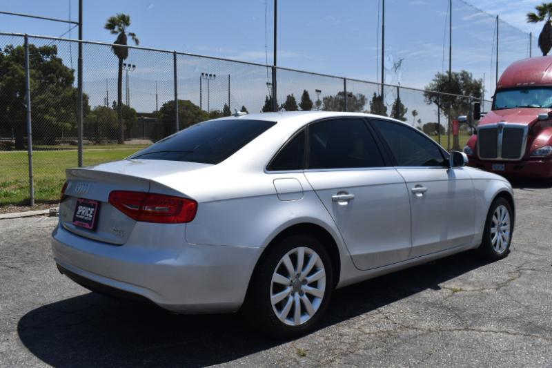 Audi A4 2.0T Sedan quattro Tiptronic 2013