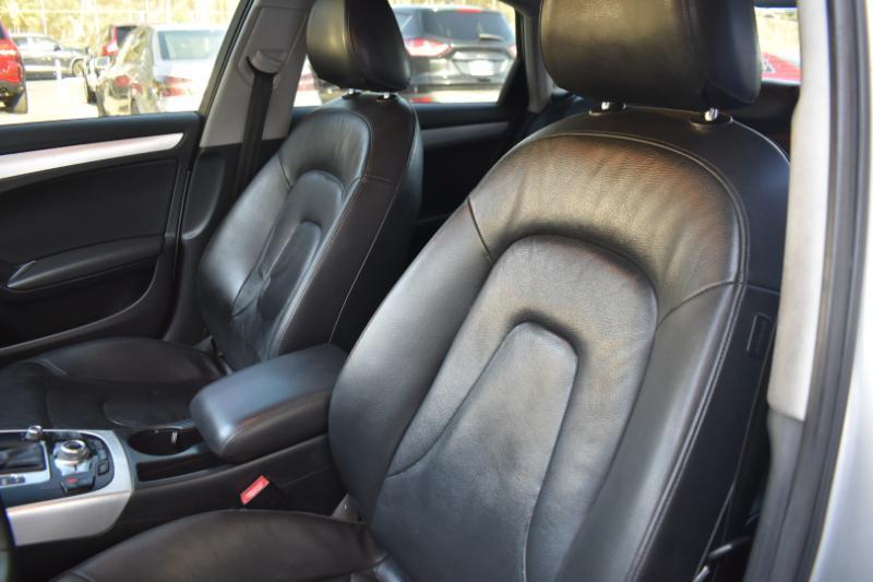 Audi A4 2.0T Sedan quattro Tiptronic 2013