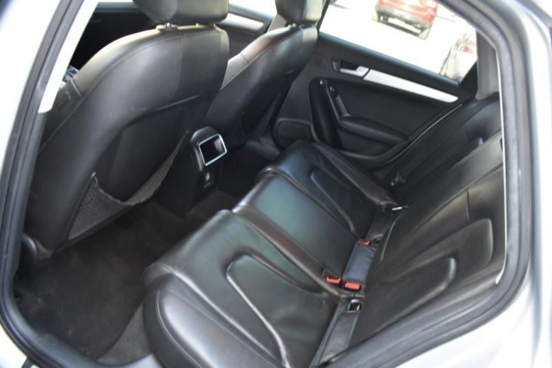 Audi A4 2.0T Sedan quattro Tiptronic 2013