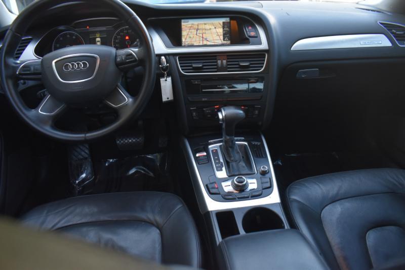 Audi A4 2.0T Sedan quattro Tiptronic 2013