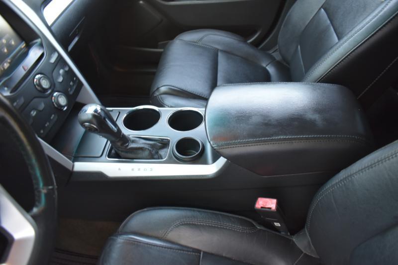 Ford Explorer XLT FWD 2013