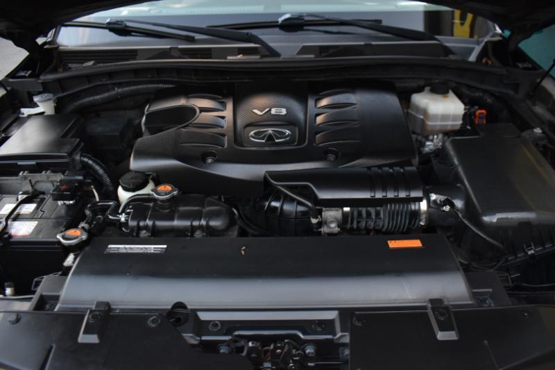 Infiniti QX56 4WD 2012