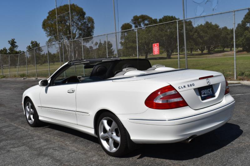 Mercedes-Benz CLK-Class CLK320 Cabriolet 2005