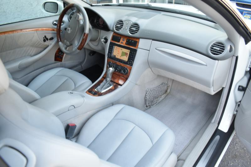 Mercedes-Benz CLK-Class CLK320 Cabriolet 2005