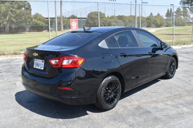 Chevrolet Cruze LS 2019