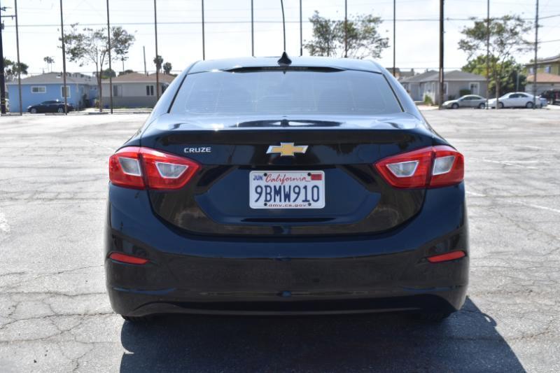 Chevrolet Cruze LS 2019