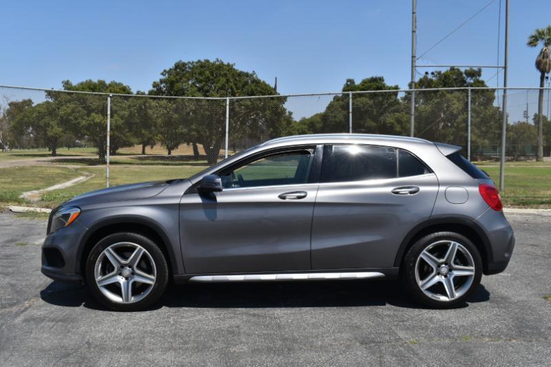 Mercedes-Benz GLA-Class GLA250 4MATIC 2015