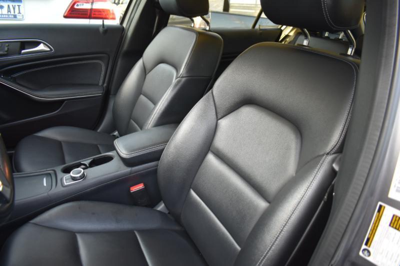 Mercedes-Benz GLA-Class GLA250 4MATIC 2015