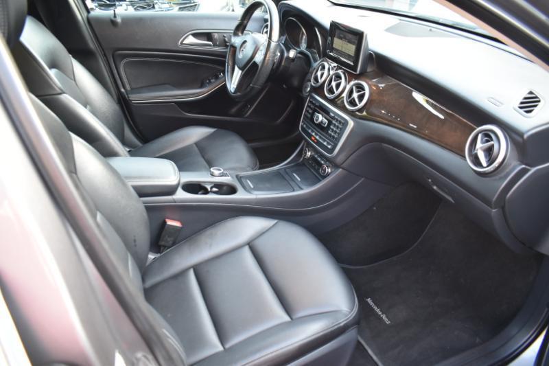 Mercedes-Benz GLA-Class GLA250 4MATIC 2015
