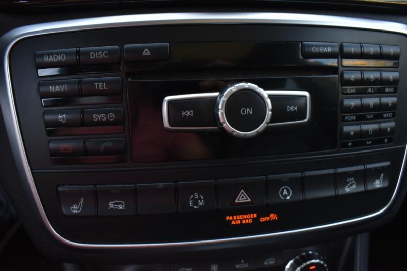 Mercedes-Benz GLA-Class GLA250 4MATIC 2015