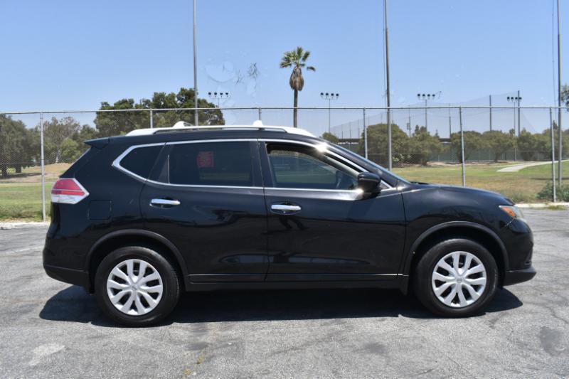 Nissan Rogue S 2WD 2016