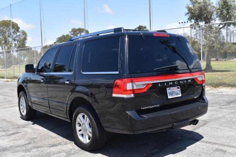 Lincoln Navigator 2WD 2015