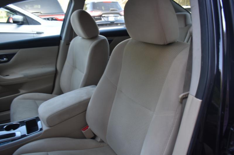 Nissan Altima 2.5 S 2014