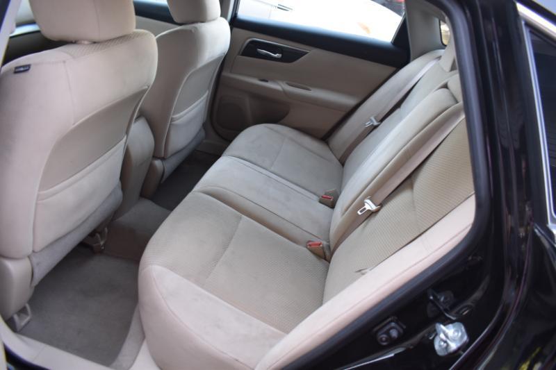 Nissan Altima 2.5 S 2014