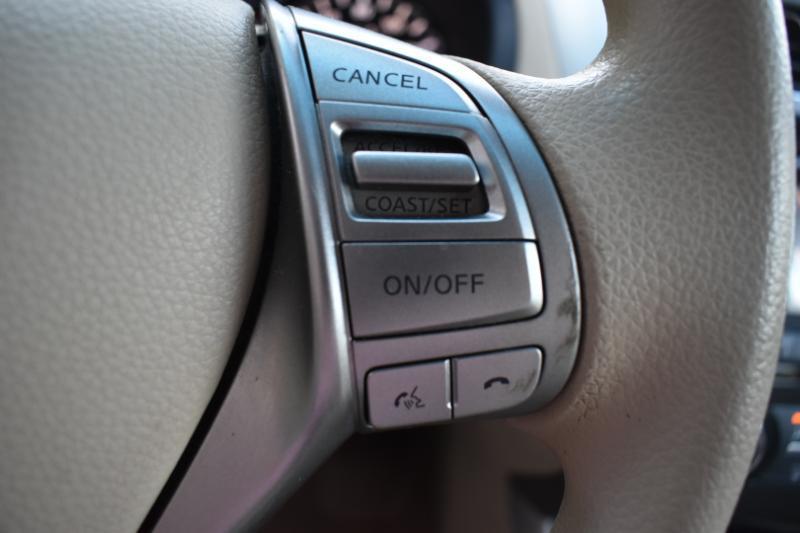 Nissan Altima 2.5 S 2014