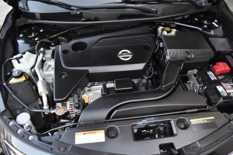 Nissan Altima 2.5 S 2014