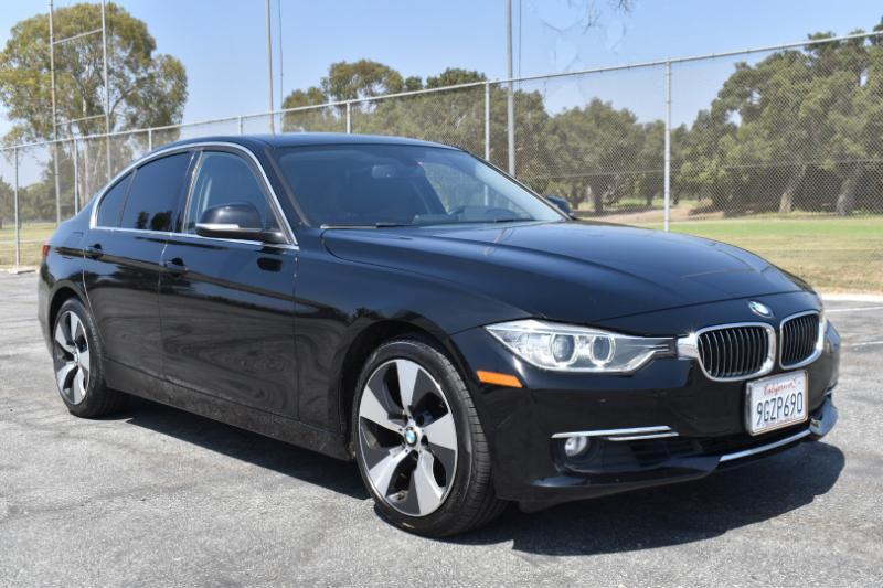 BMW 3-Series 328i xDrive Sedan 2013