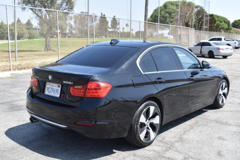 BMW 3-Series 328i xDrive Sedan 2013