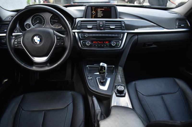 BMW 3-Series 328i xDrive Sedan 2013