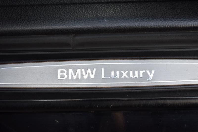 BMW 3-Series 328i xDrive Sedan 2013