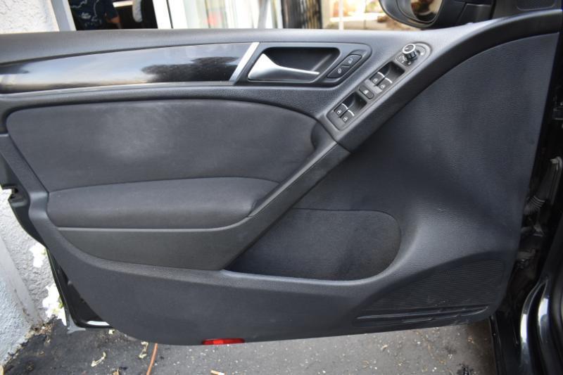 Volkswagen GTI 4-door 2013