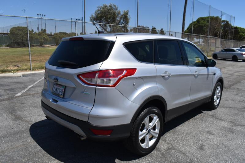 Ford Escape SE FWD 2015