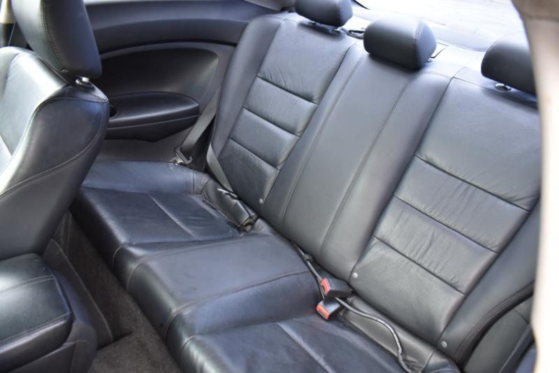 Honda Accord EX-L V6 Coupe AT 2012